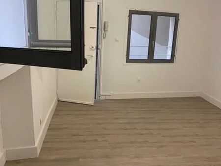 Location Appartement 2 pièces 47 m2 à Lodève - Photo 4