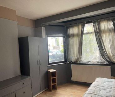 1 bedroom property to rent - Photo 6
