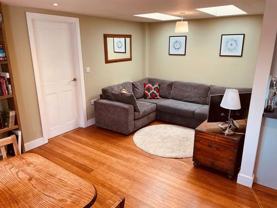 1 bedroom cottage to rent - Photo 1