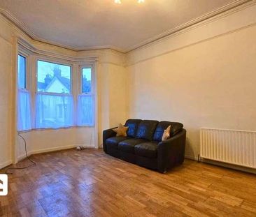 Hatchlands Road, Redhill, Surrey, RH1 - Photo 2