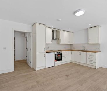 53 Bridge Street, Lisburn, BT28 1XZ - Photo 2