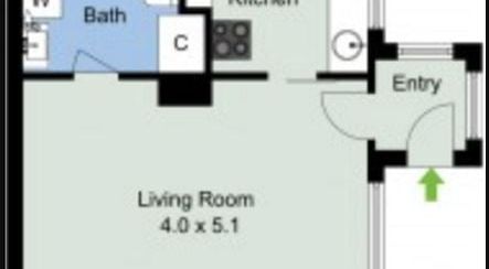 Sea views, flat lawn, close to shops & beach - Photo 5