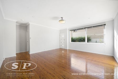 Three Bedroom Villa, Great Location!!!! - Photo 5
