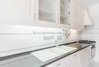 APARTAMENTO T2 NO ARNEIRO - CARCAVELOS