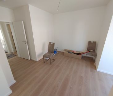 Sanierte 2 Zimmer-Wohnung mit Terrasse in zentraler Lage in Lübeck-... - Foto 3