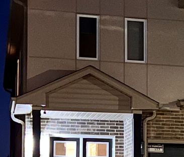 For Lease - 227 Byers Street, London South, Ontario - Photo 4