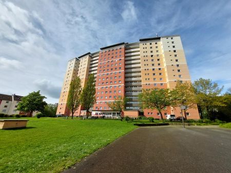 Helle 3-Zimmer-Wohnung mit besonderer Aussicht in Blumenthal - Photo 3
