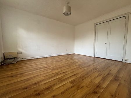 Bramblewood, Ipswich, Suffolk, IP8 - Photo 5