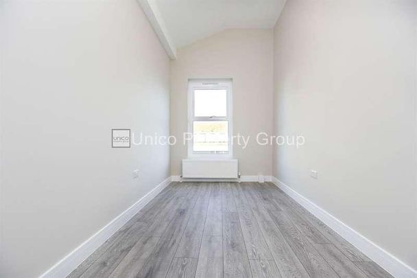 High Road, London, E18 - Photo 1