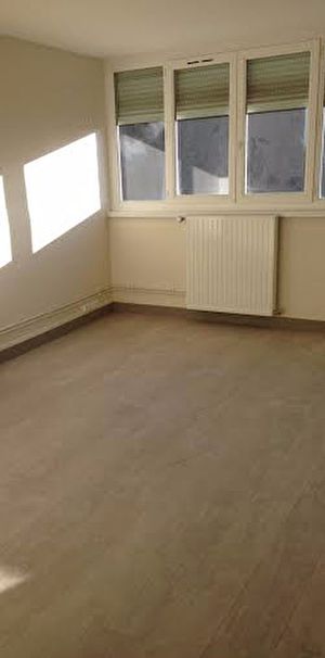 A LOUER Appartement 50000 Saint-Lô 1 pièce 33.55 m² - Photo 1