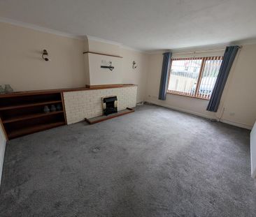 4 bedroom detached house to rent - Photo 1