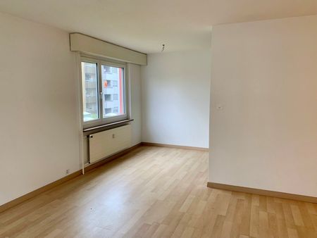 "Sanierte 3.5 Zimmerwohnung am Wiesenplatz" - Photo 3