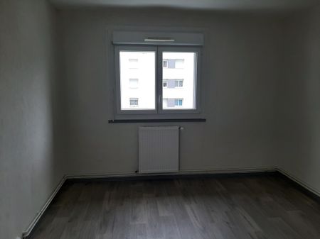 Location - Appartement T5 - 87 m² - Baume-les-Dames - Photo 5