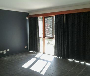 HOME BACKING ONTO PARKLAND IN BELLARA - Photo 1