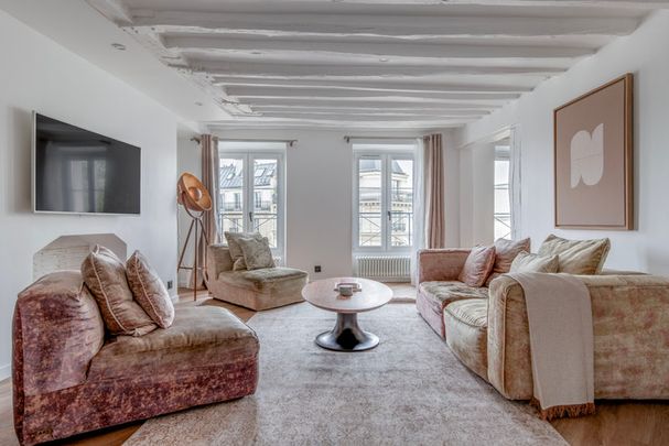 Rue de Turenne - Photo 1