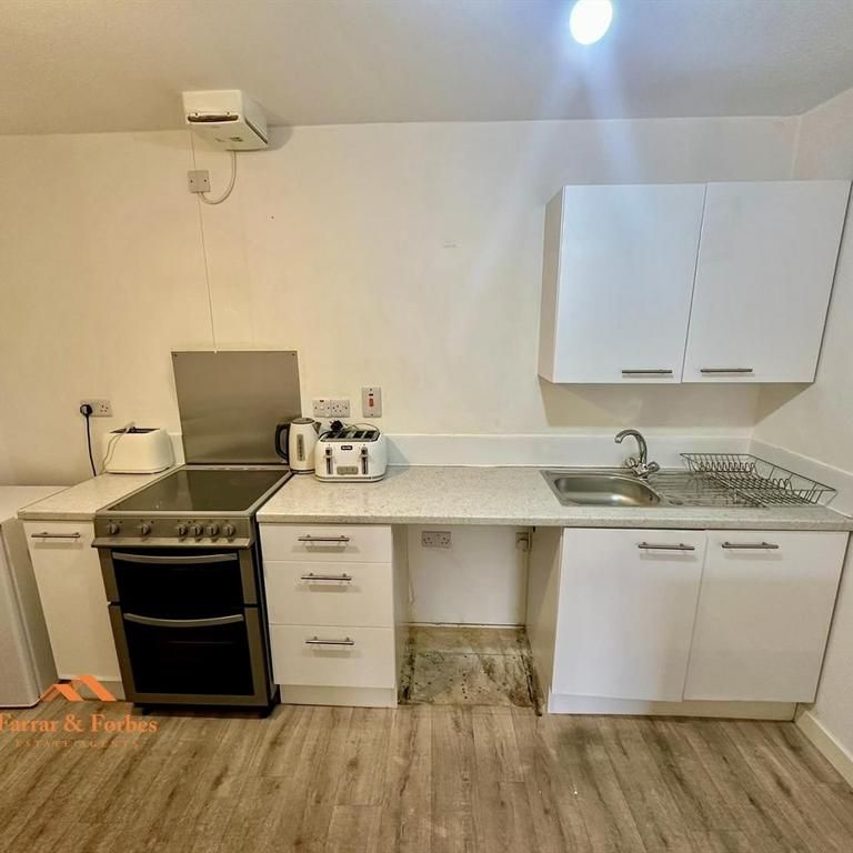 1 bedroom apartment to rent - Photo 1