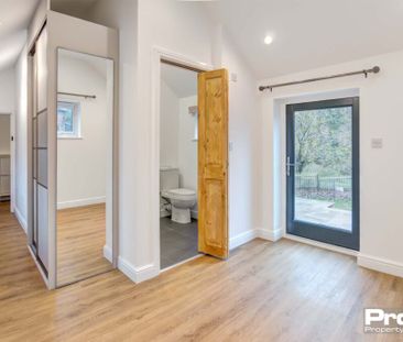 Little Barn, Low Farm Road, Reedham, NR13 3HE - Photo 6