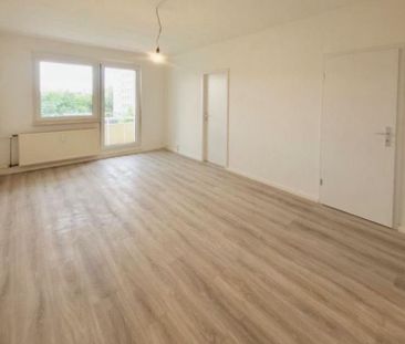 3-Zimmer Wohnung mit Balkon & Einbauküche in Magdeburg - Foto 1