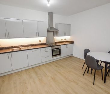 2 bedroom flat to rent - Photo 1