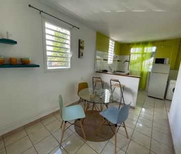 Appartement T2 PROCHE FOUILLOLE - Photo 1