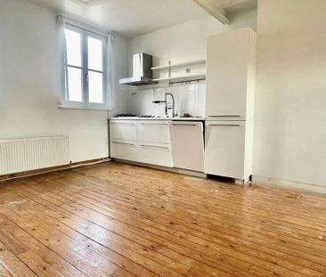 Appartement te huur in Antwerpen voor € 730 met 1 slaapkamer - Photo 2