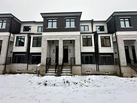 For Lease - 22 CHAPPLE Lane, Richmond Hill, Ontario - Photo 2