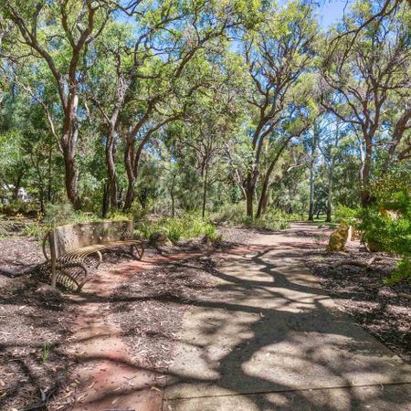 9/34 Cunningham Terrace, Daglish, WA 6008 - Photo 3