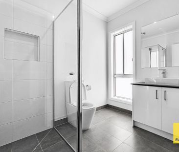 A Home That Speaks for Itself! - Photo 4