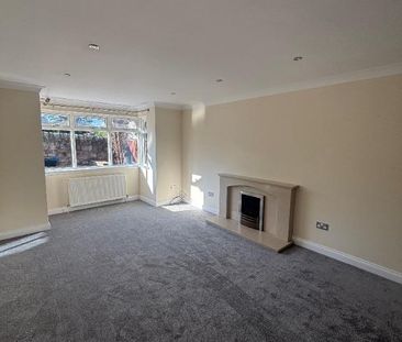 4 bedroom detached house to rent - Photo 6