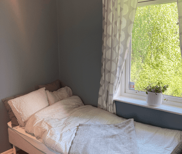 Solstigen, Skogås - Photo 3