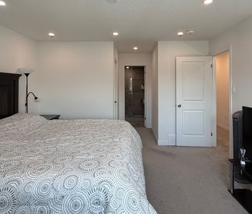 For Lease - 72 McLean Avenue, Collingwood, Ontario - Photo 6