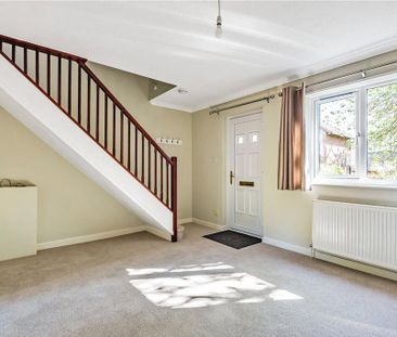 2 bedroom terraced house to rent - Photo 2
