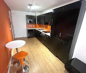 2 Bed Flat, London Road, LE2 - Photo 1