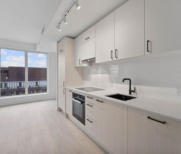 For Lease - 1 Quarrington Lane Unit# 3701, Toronto, Ontario - Photo 3
