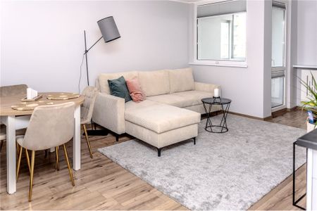 Condo/Apartment - For Rent/Lease - Warszawa, Poland - Zdjęcie 3