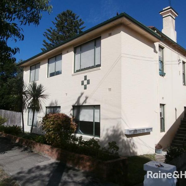 Three Bedroom Unit in Central Randwick Location - Photo 1