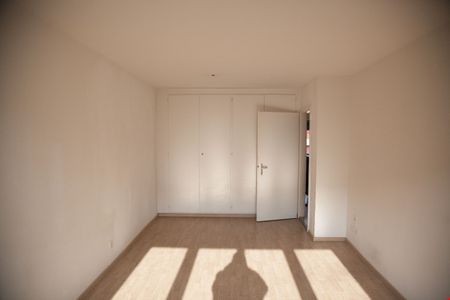 2-Zimmerwohnung im Ostring: Zentrale Lage / Bern Schosshalde - Photo 2