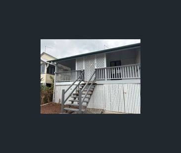 47 Grove Street, Parramatta Park, Qld 4870 - Photo 2