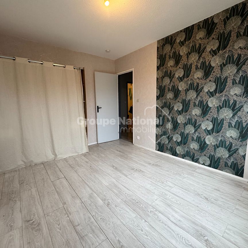 Appartement meublé T3 BIS (78 m²) en location à MIRAMAS, - Photo 1