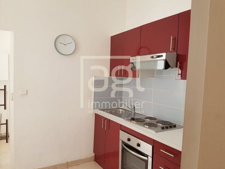 Location Appartement 2 pièces 67m² ST POL SUR MER 59430 - Photo 4