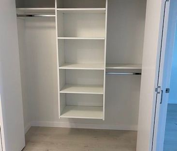 YORK HOUSE - Photo 1