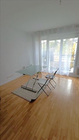 2 pièces - Meublé - 45,46 m² - 3ème étage - Colocation non autorisée - Photo 2