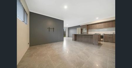 CONTEMPORARY 3 X 2 EGLINGTON HOME - Photo 3