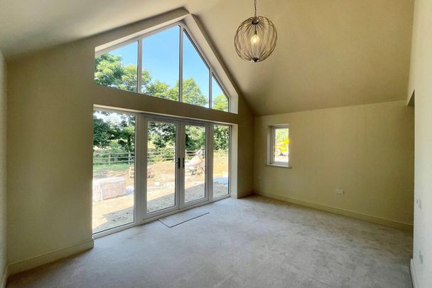 Chequers Lane, Saham Toney - Photo 1