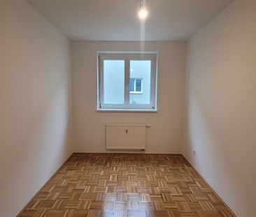 Generalsanierte 2-Zimmer-Wohnung- Provisionsfrei! - Photo 1