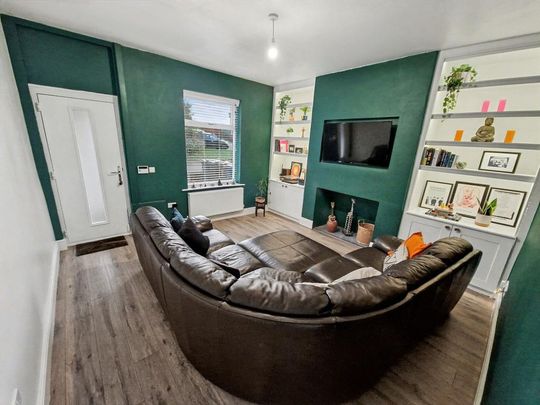 2 bedroom terraced house to rent - Photo 1