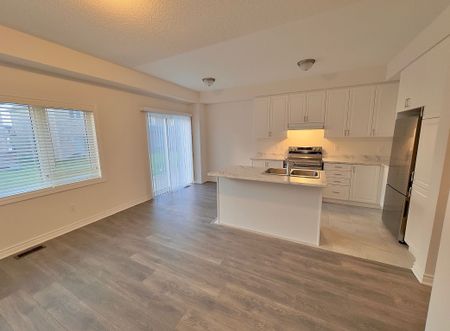 For Lease - 51 Sapphire Way, Thorold, Ontario - Photo 5