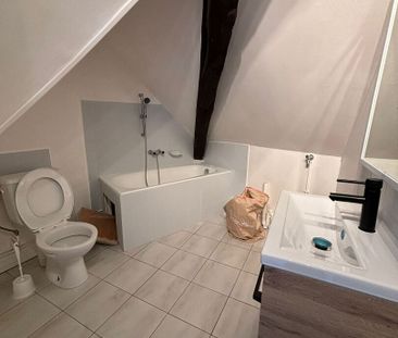 Location Appartement 2 pièces 26m² - Photo 1
