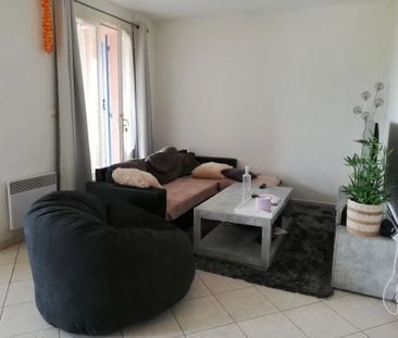 Location Appartement 2 pièces 54 m2 à Pourrières - Photo 1