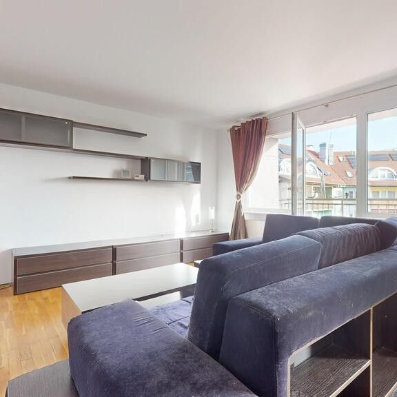 Przecław, 6pok., 2 piwnice, balkon - Фото 1